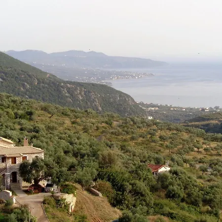 Menina Farm - Traditional Stones Country Houses To Rent *