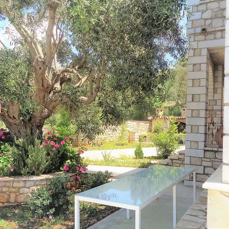 Διαμέρισμα Menina Farm - Traditional Stones Country Houses To Rent Kato Karvelion