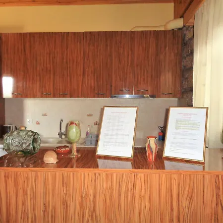 Menina Farm - Traditional Stones Country Houses To Rent Διαμέρισμα Kato Karvelion
