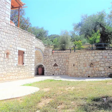 Menina Farm - Traditional Stones Country Houses To Rent
