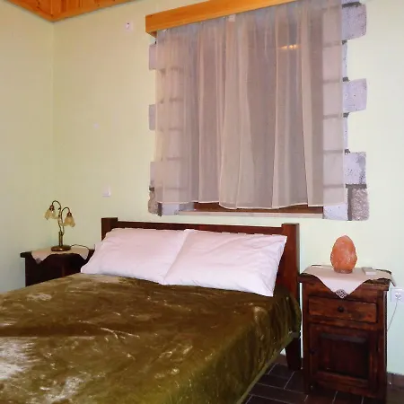 Menina Farm - Traditional Stones Country Houses To Rent