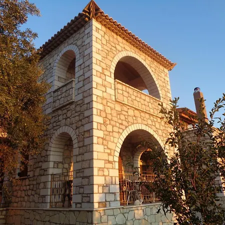 Menina Farm - Traditional Stones Country Houses To Rent